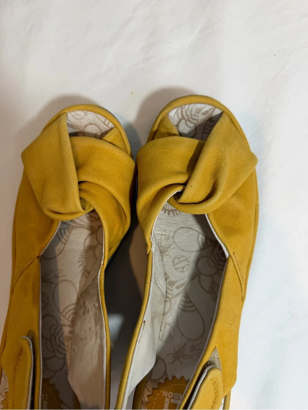 Fly London Yakin mustard yellow leather wedge platform sandals size 39
